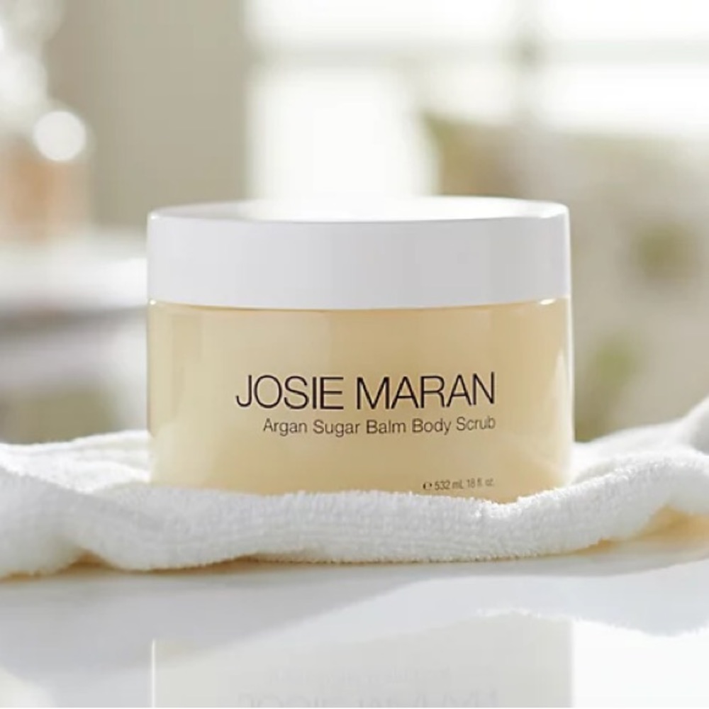Josie Maran Argan sugar balm body scrub. Vanilla fig 125g 4.4 oz